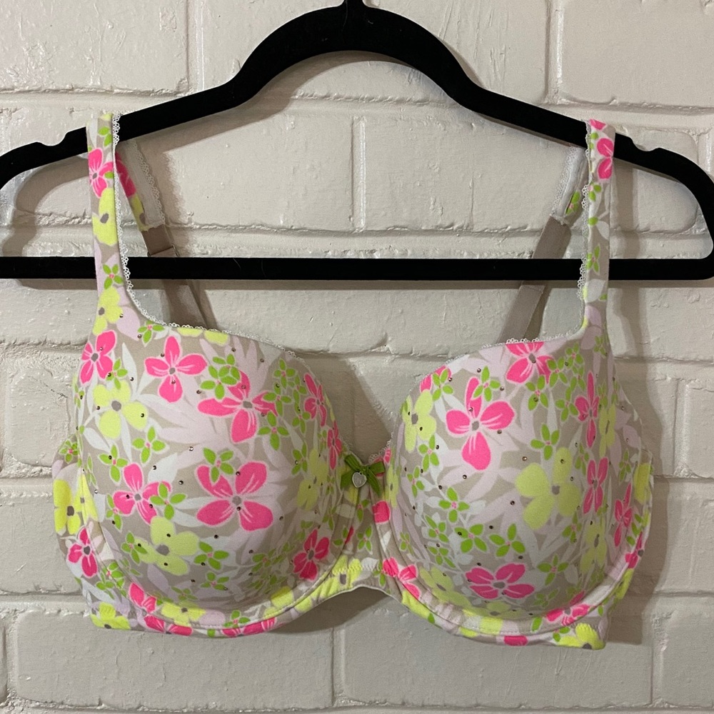 Victoria Secret Bra